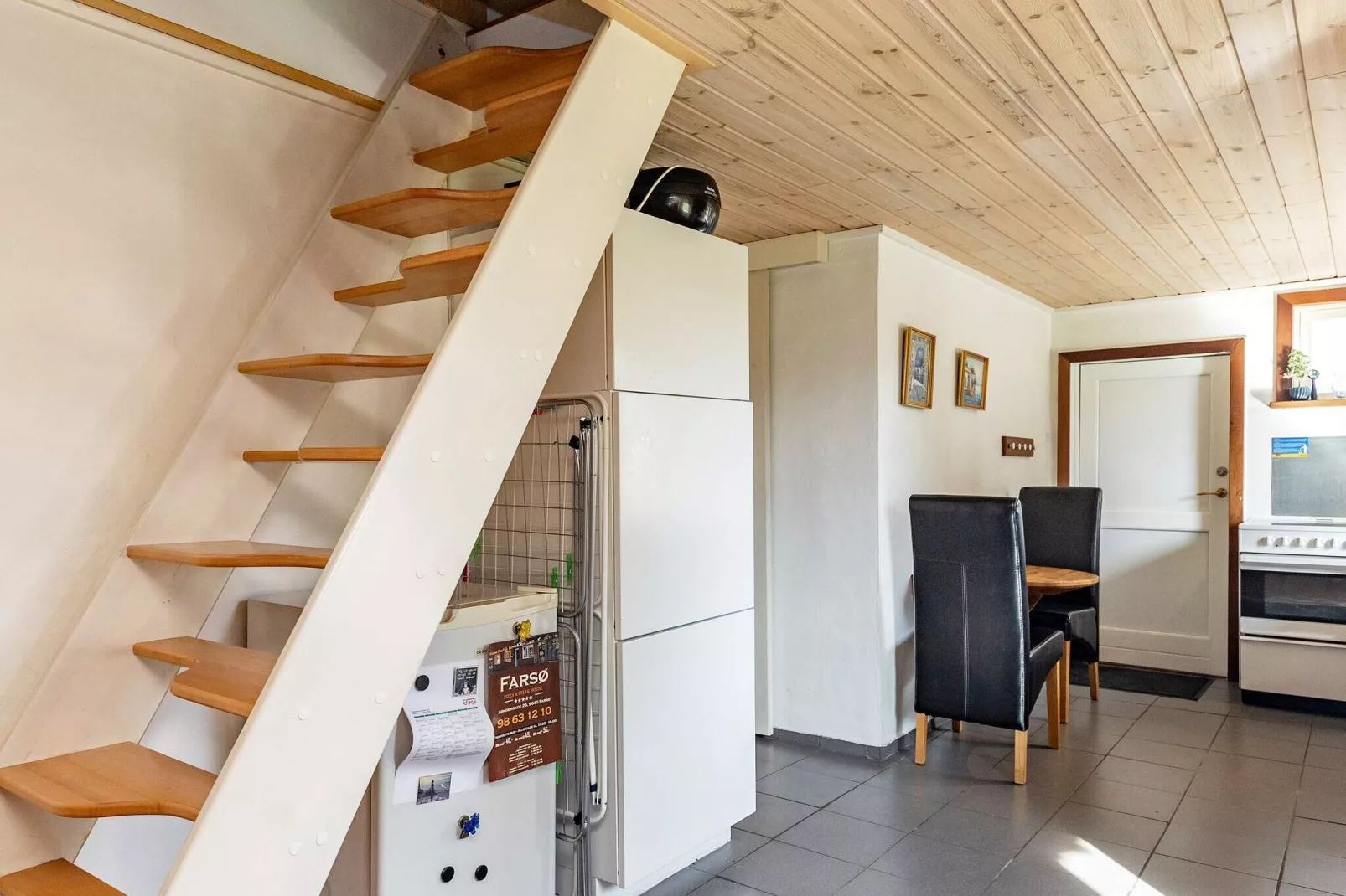 8 person holiday home in Farsø