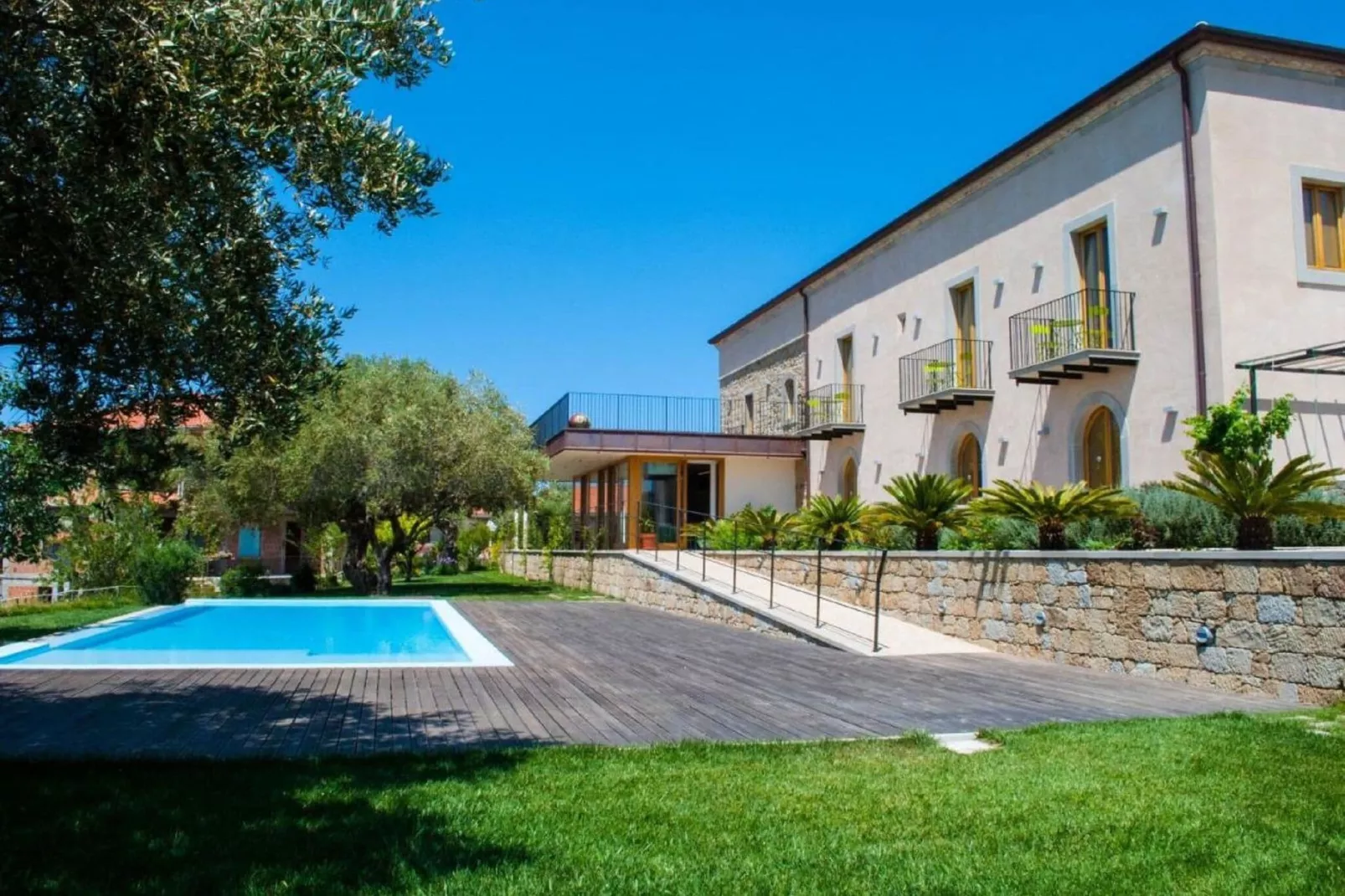 Hotel Alimunera