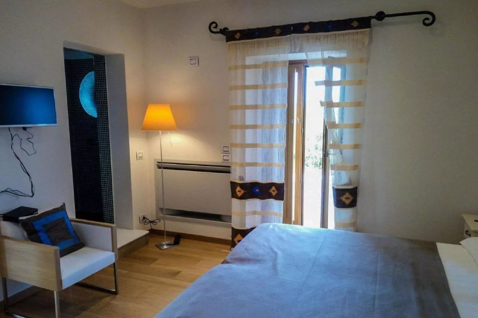 Hotel Alimunera - Bedroom