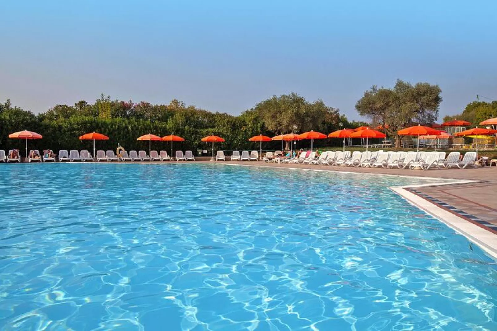 Mobile Homes The Garda Village, Sirmione-Maxi Caravan-Pool