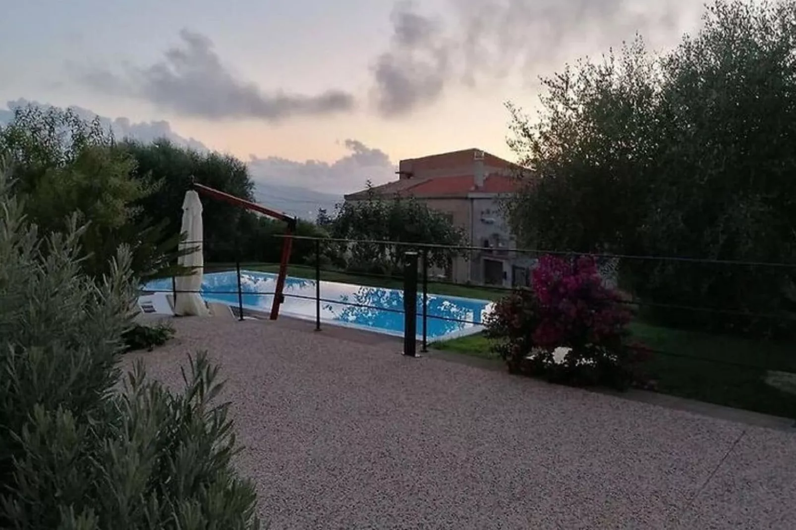 Hotel Alimunera - Swimming pool