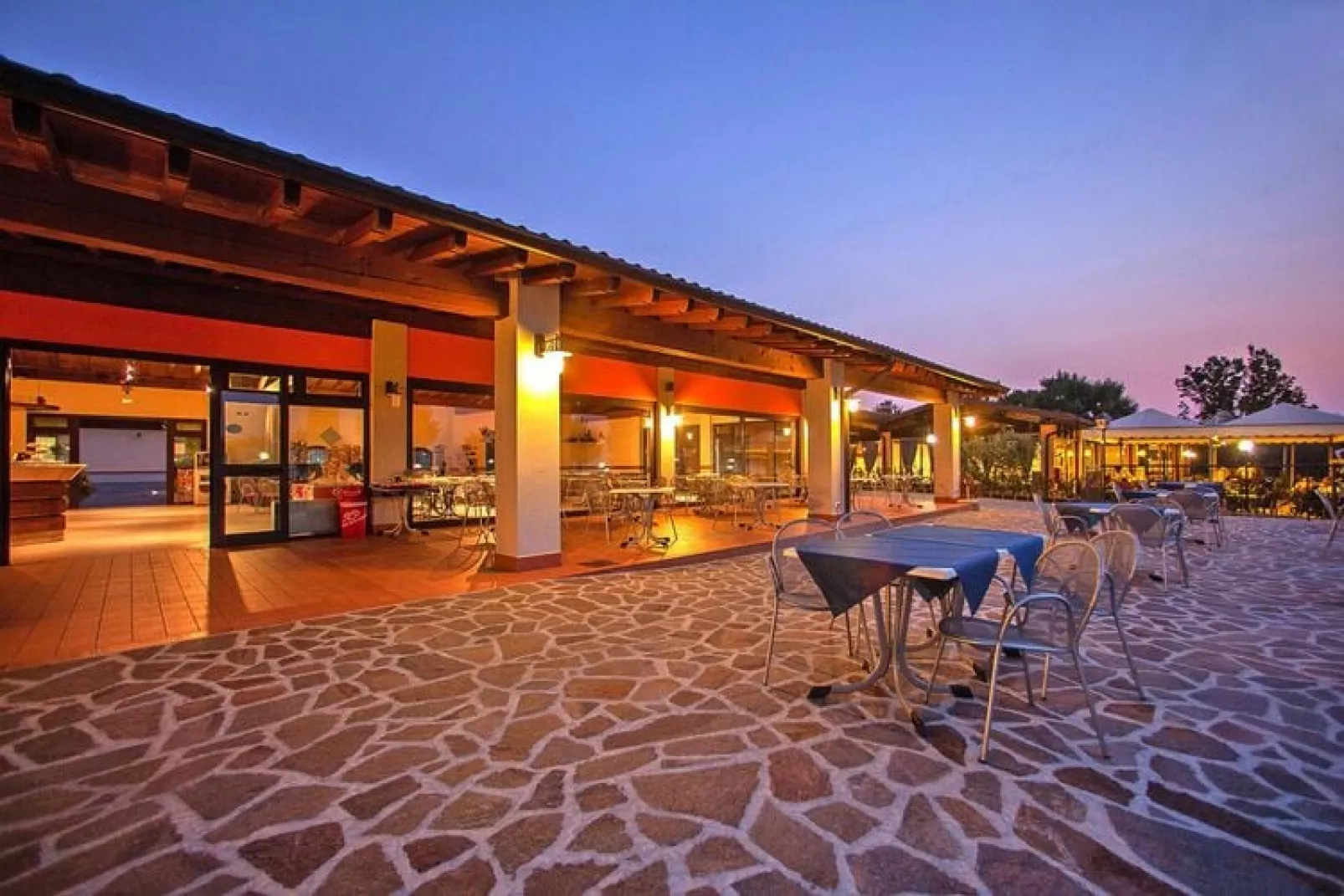 Mobile Homes The Garda Village, Sirmione-Maxi Caravan-Terrace