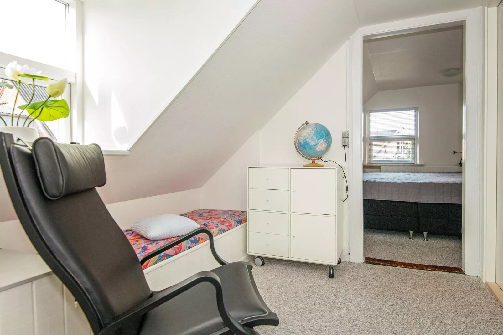 4 person holiday home in Grenaa-Indoor