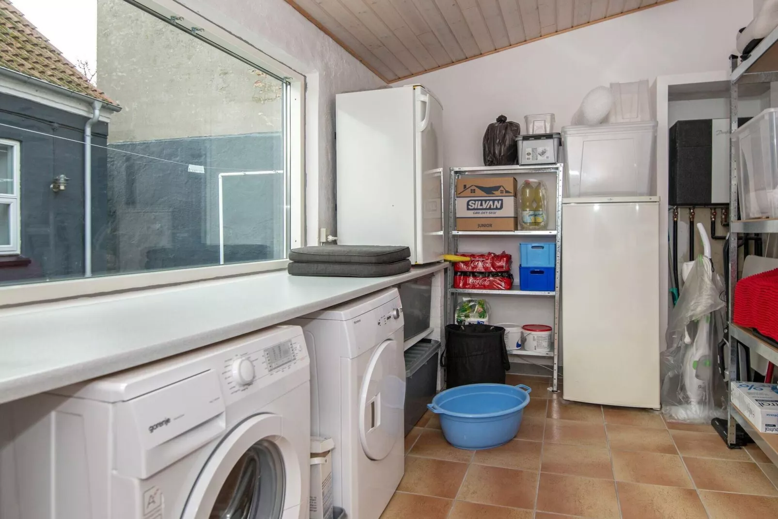 4 person holiday home in Grenaa-Indoor
