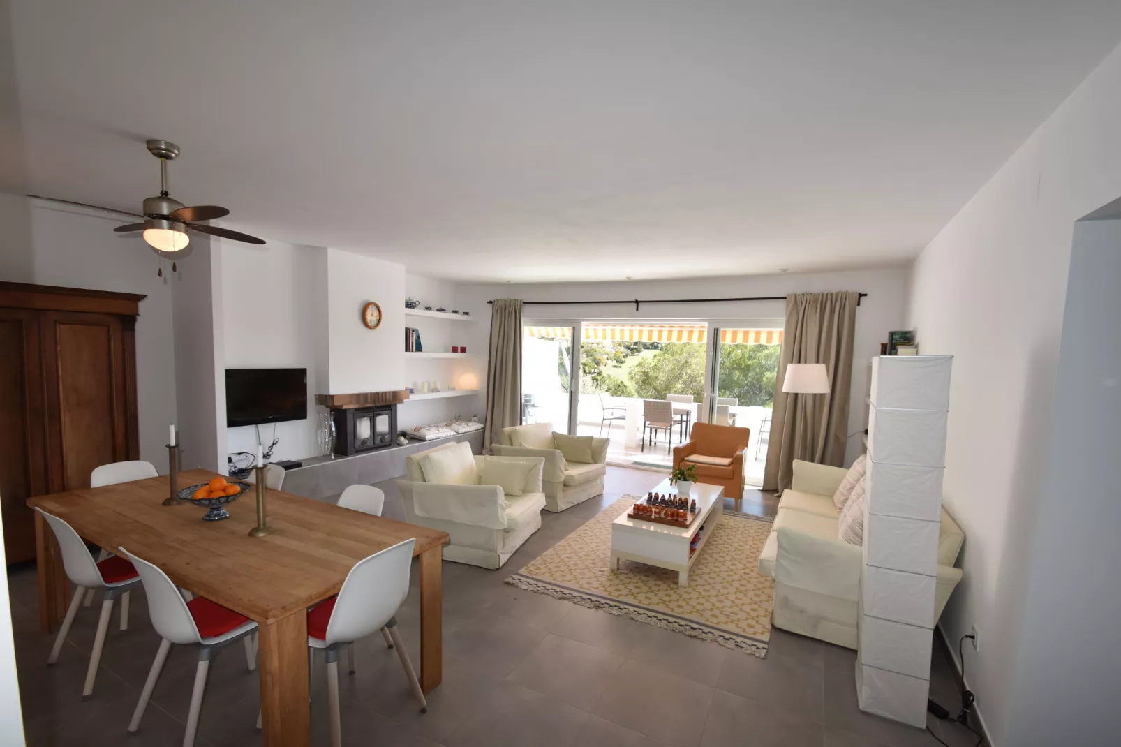 Don Cayo Bungalows-Salon