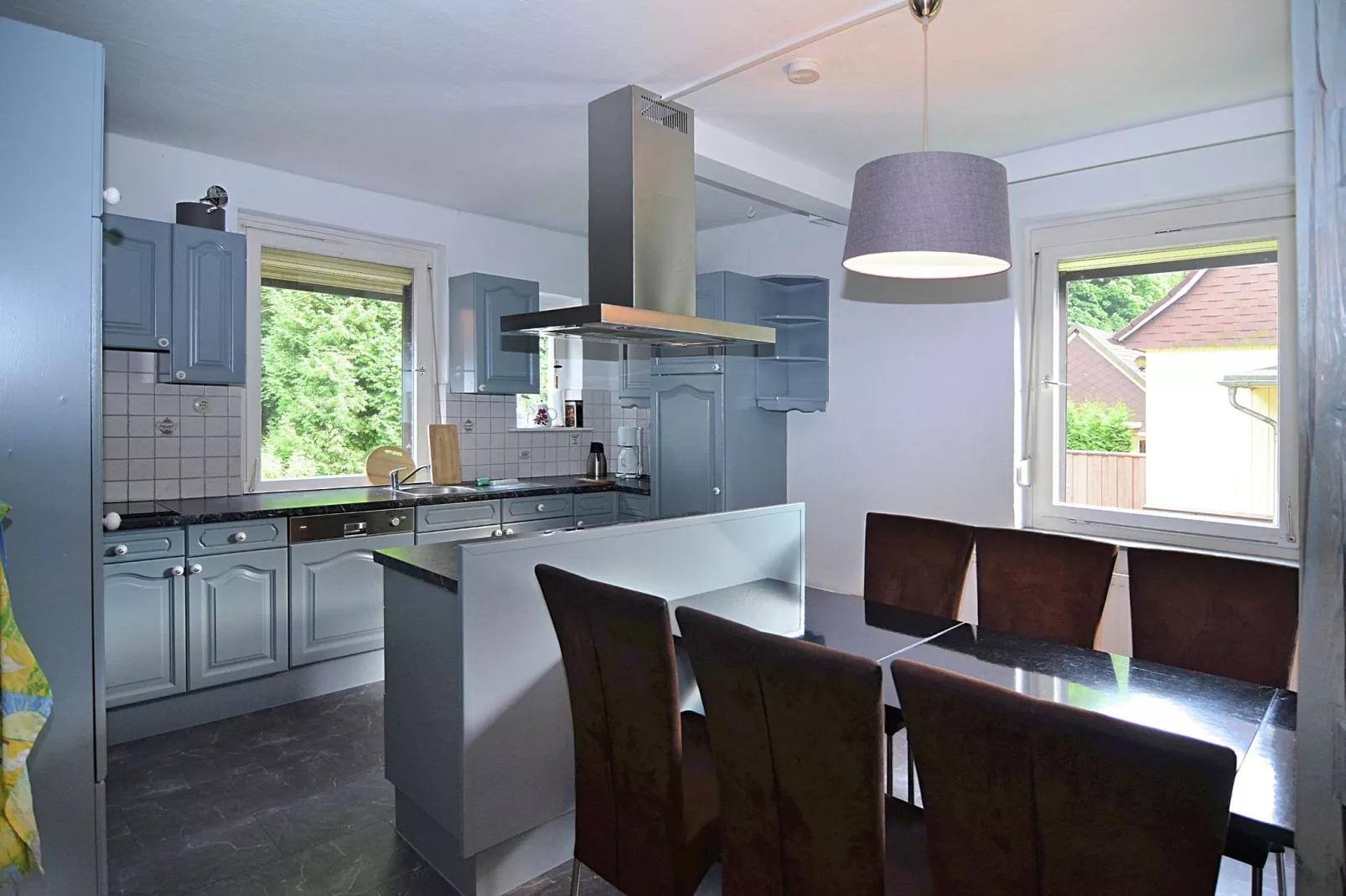 Im Zorger Tal-Kitchen