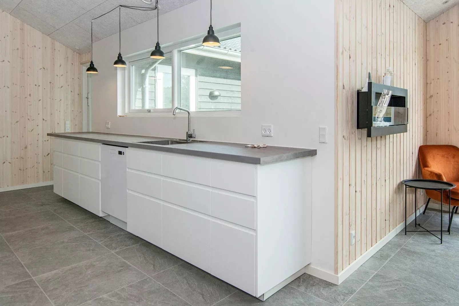 16 person holiday home in Glesborg-Indoor