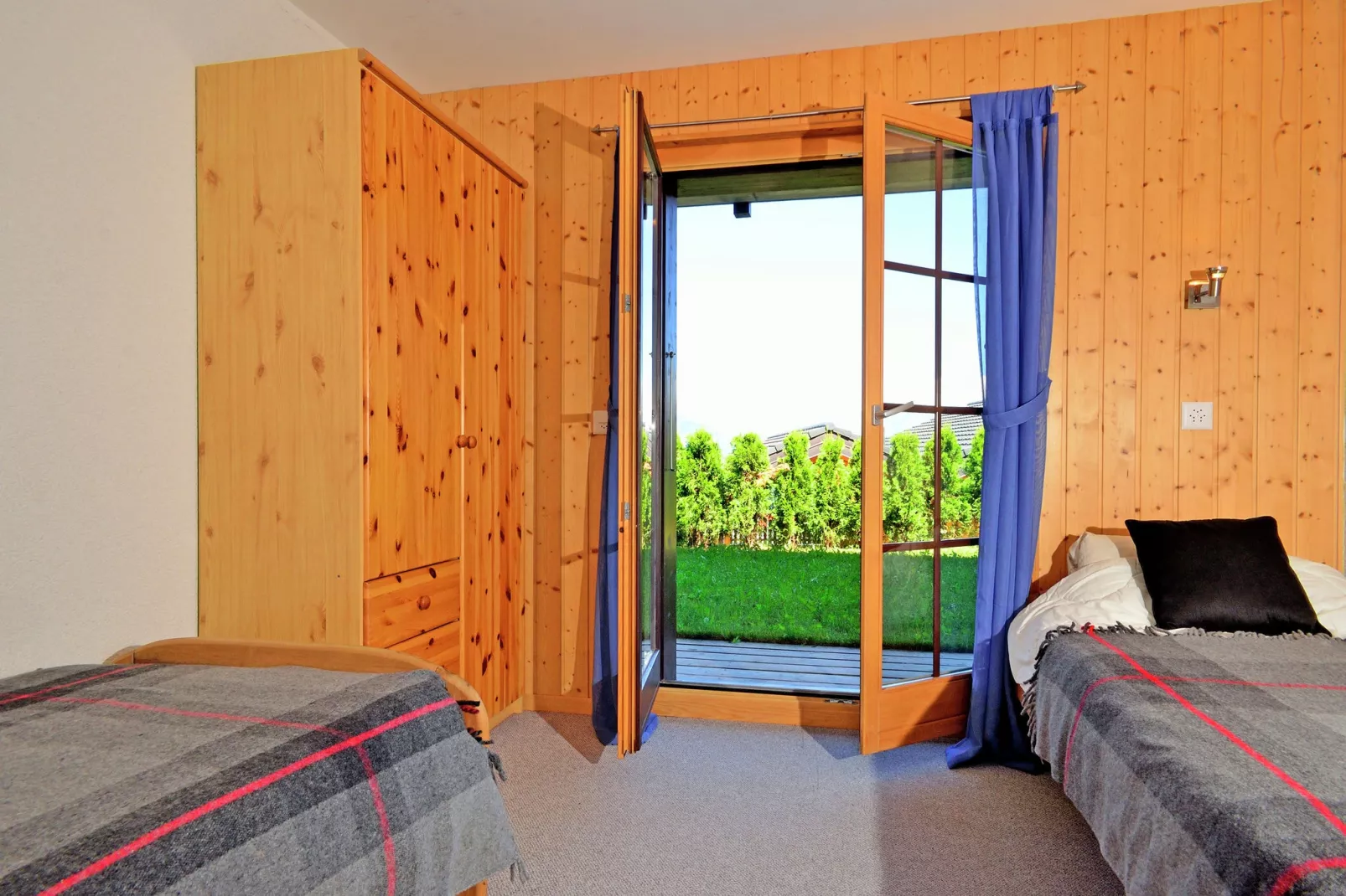 Les Etoiles-Bedroom