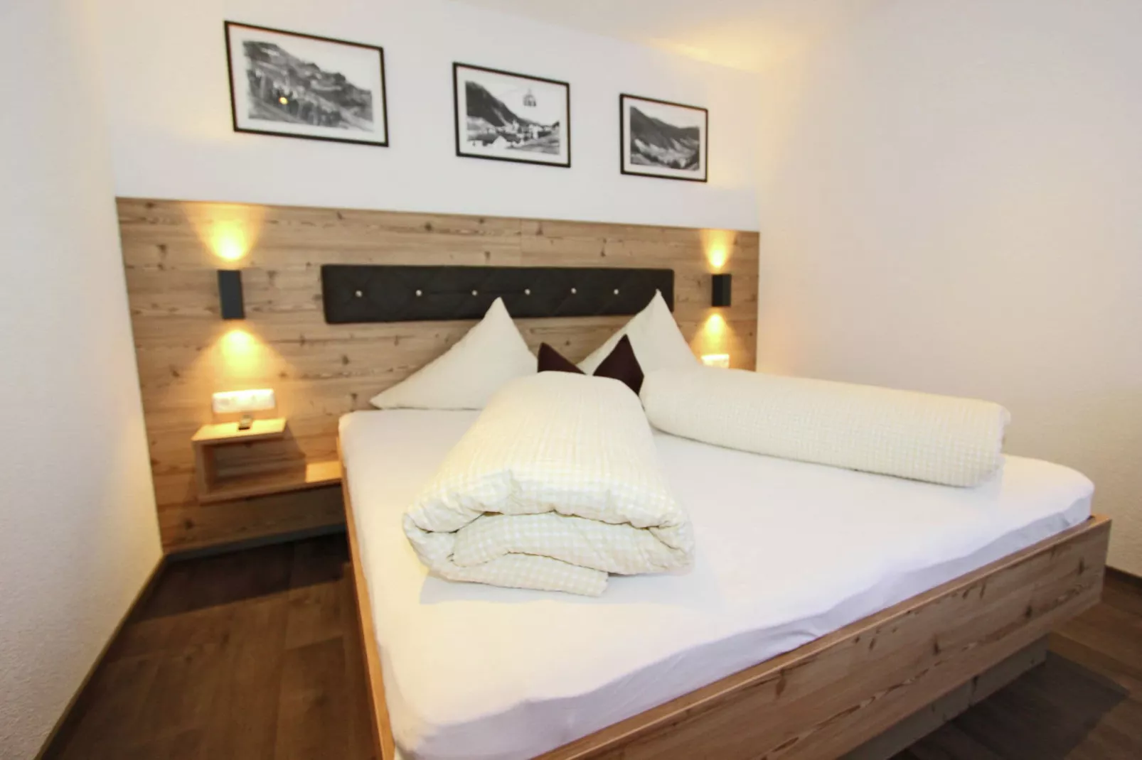 Apartment Primavera-Bedroom