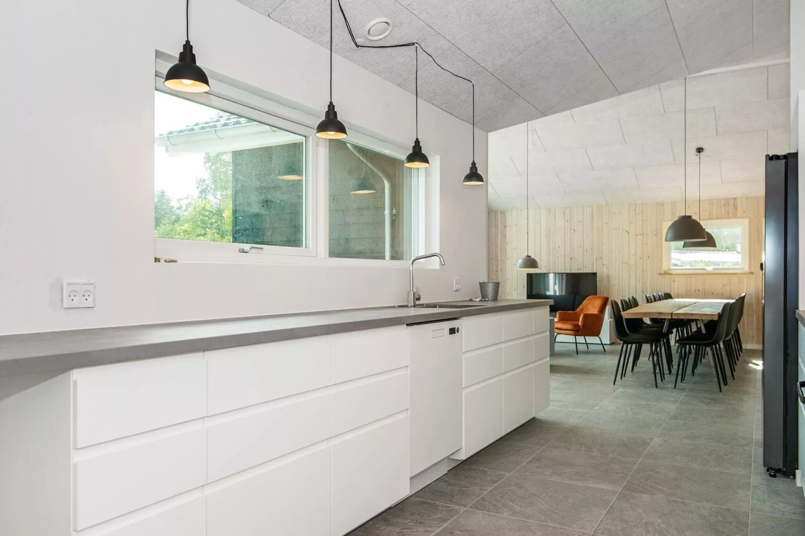 16 person holiday home in Glesborg-Indoor