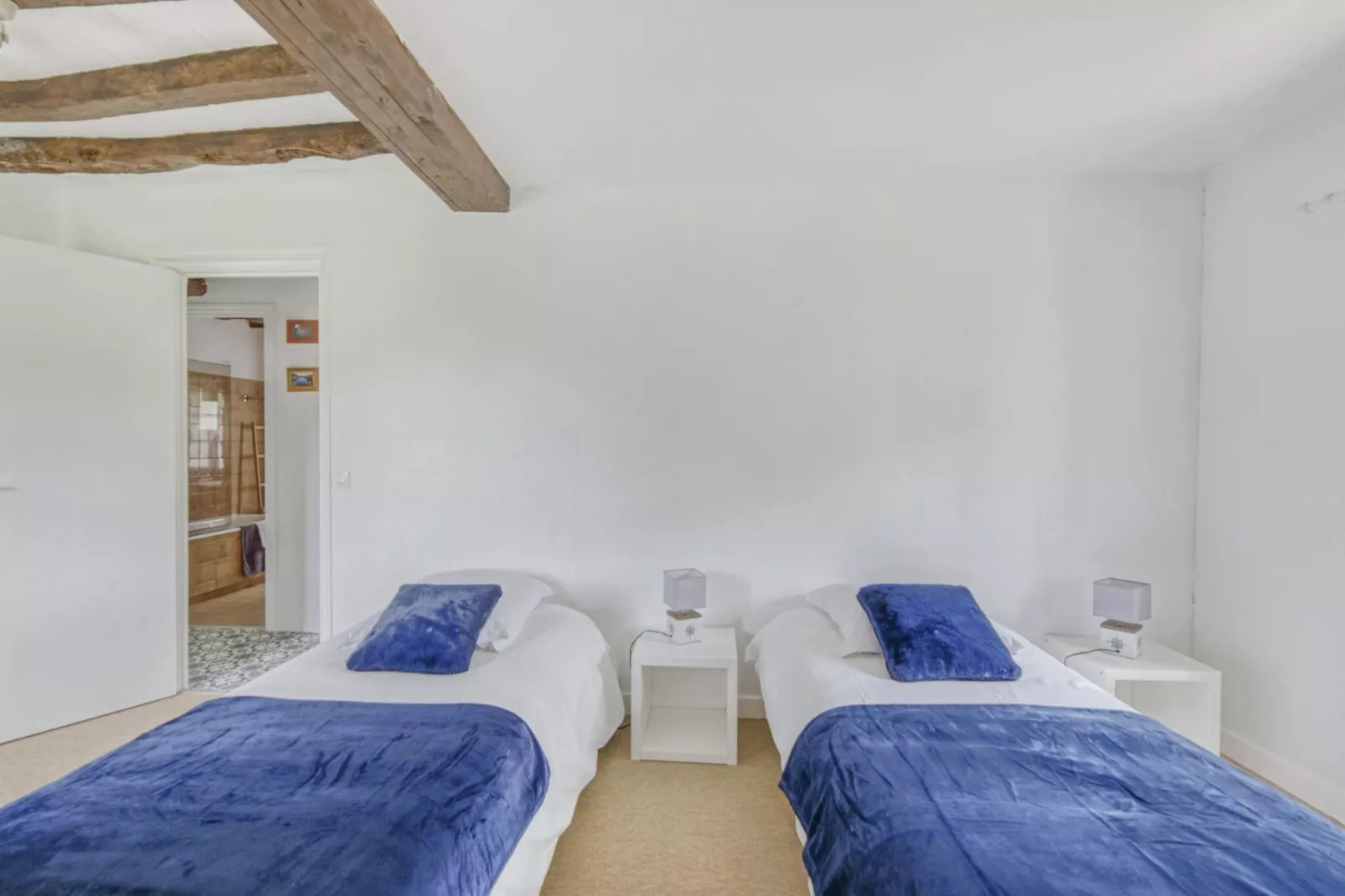 Maison près d'Omaha beach-Chambre