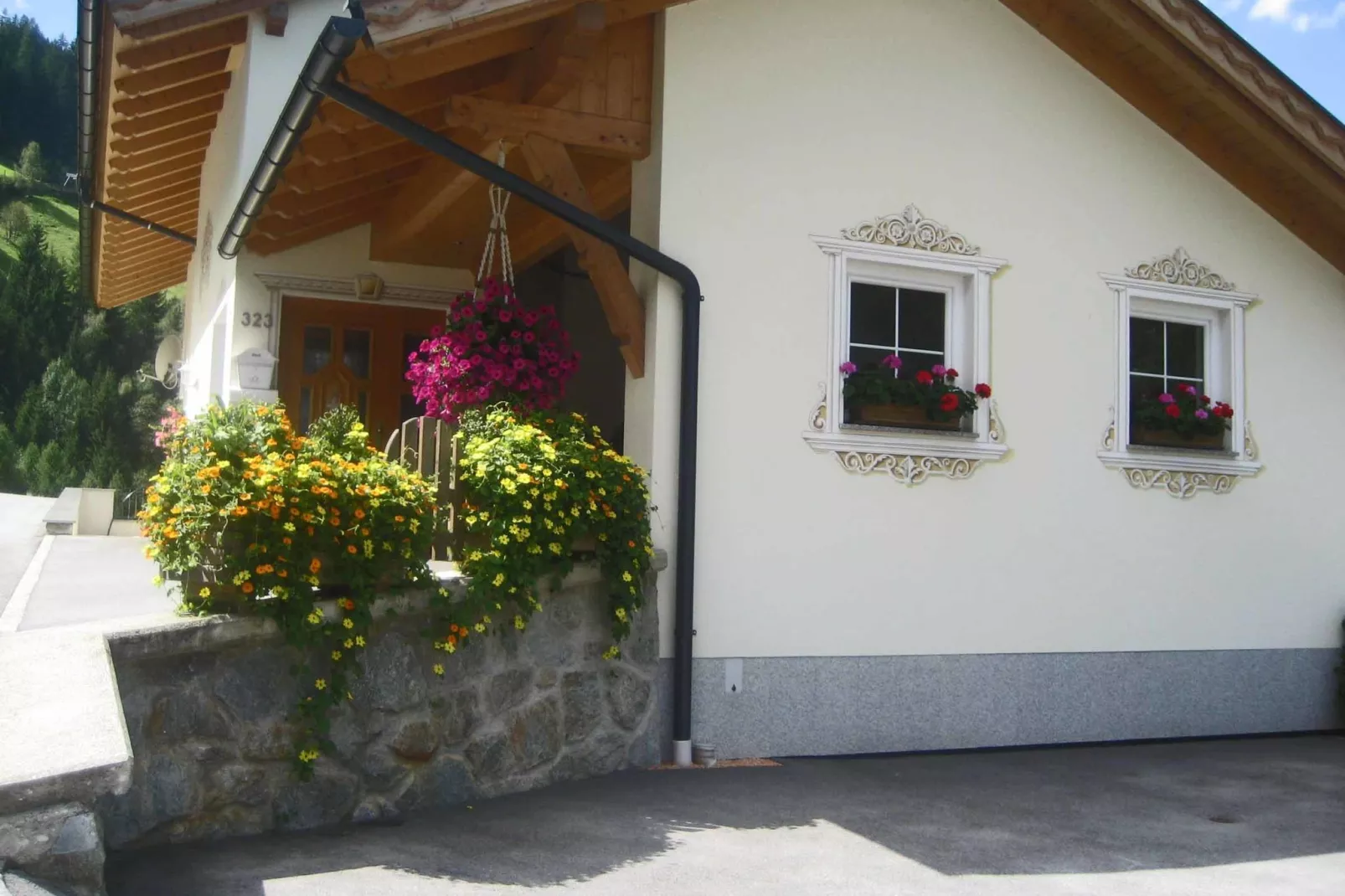 Apartment Primavera-Exterior summer