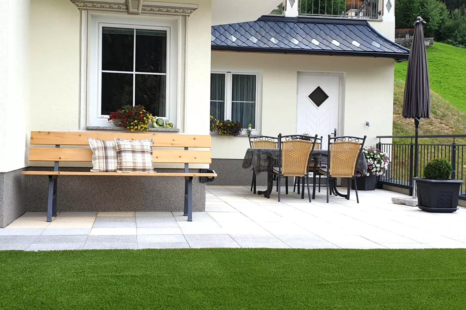 Apartment Primavera-Gardens summer