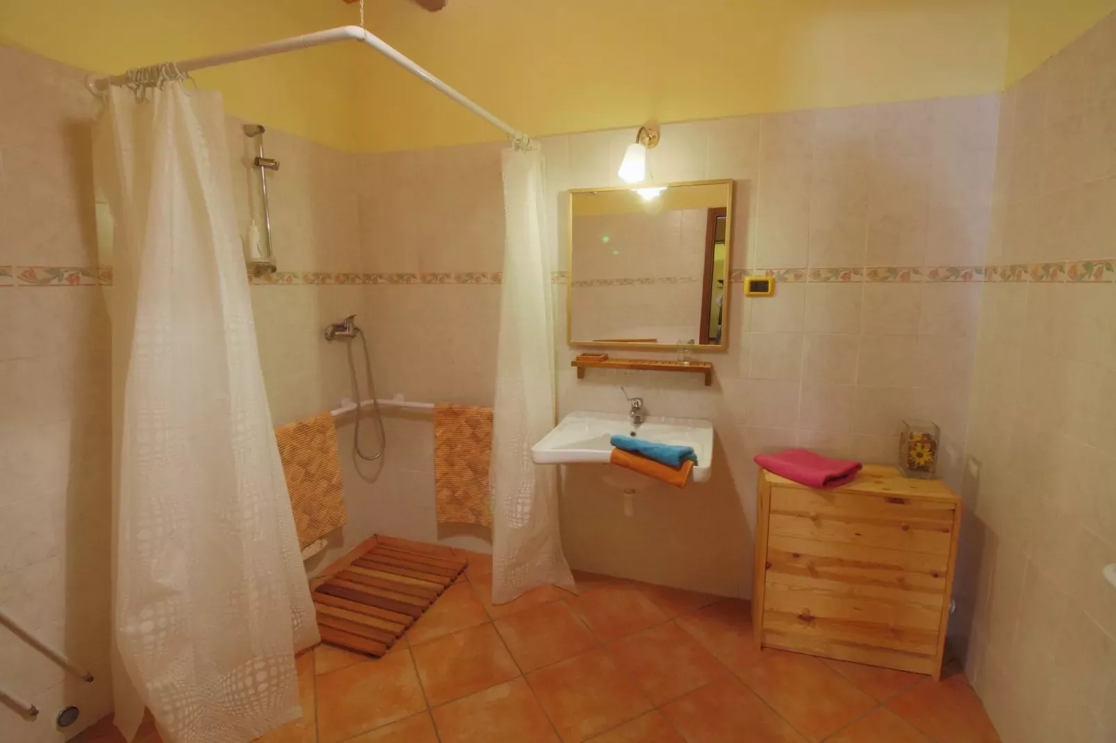 Gina-Bathroom