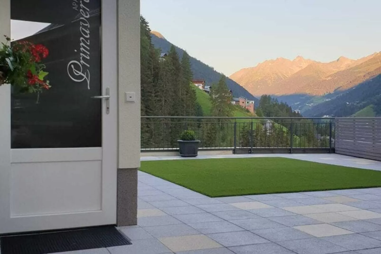 Apartment Primavera-View summer
