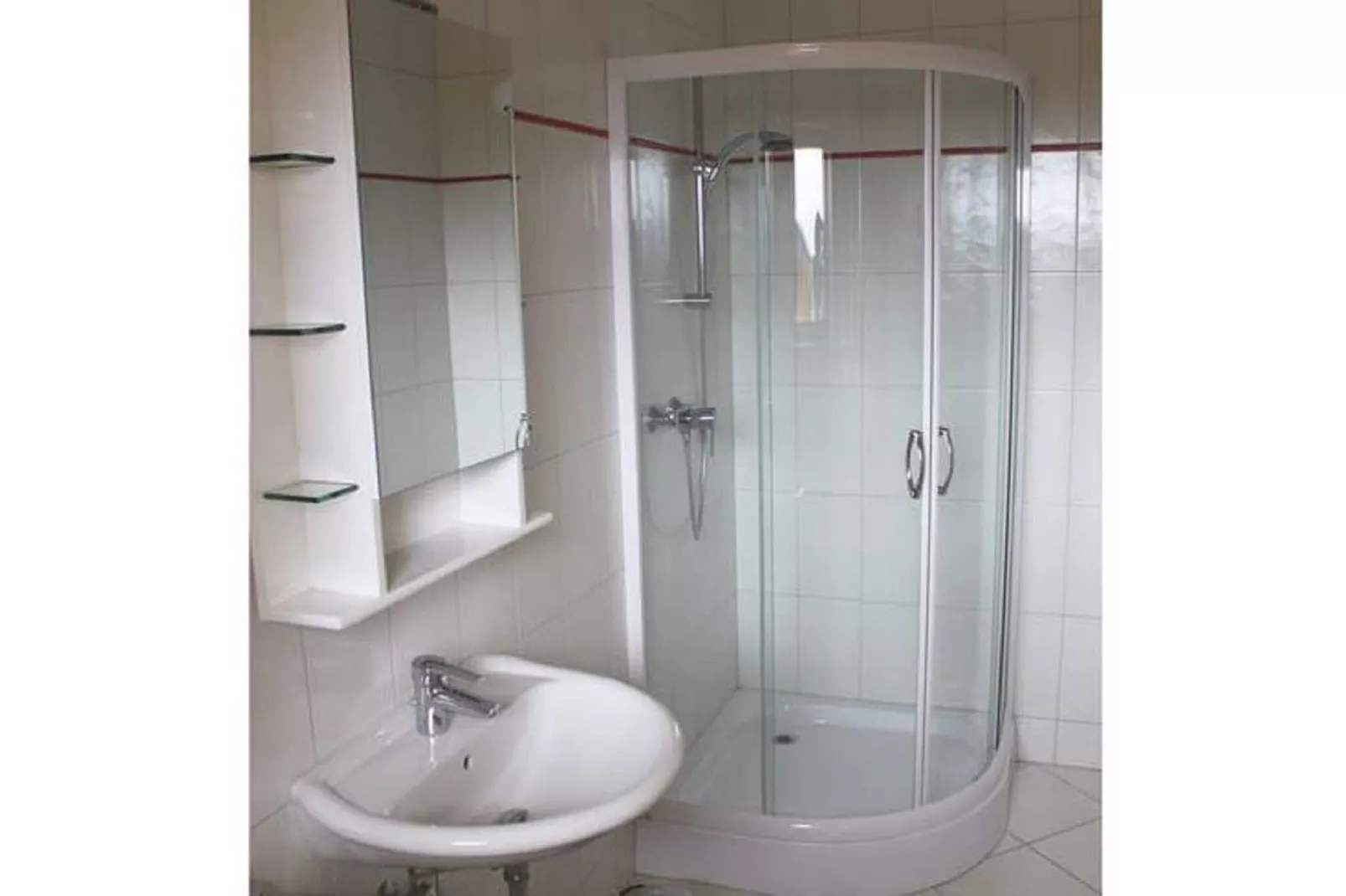 Michelle-Bathroom