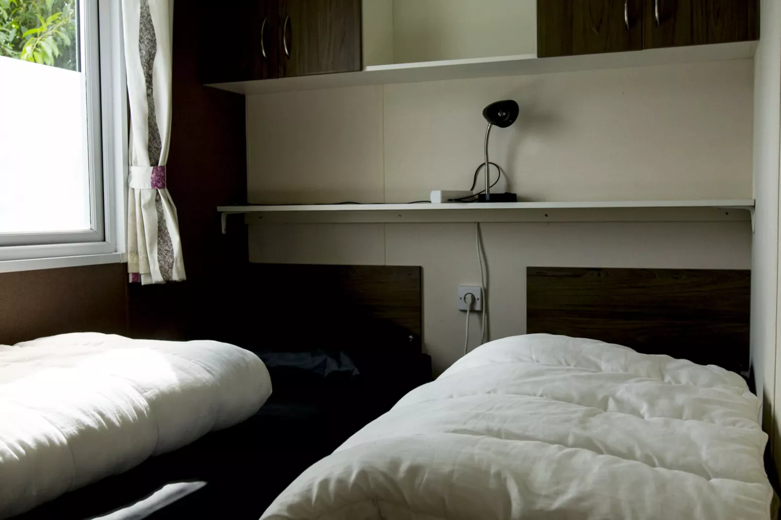 Recreatiepark Duinhoeve 11-Bedroom
