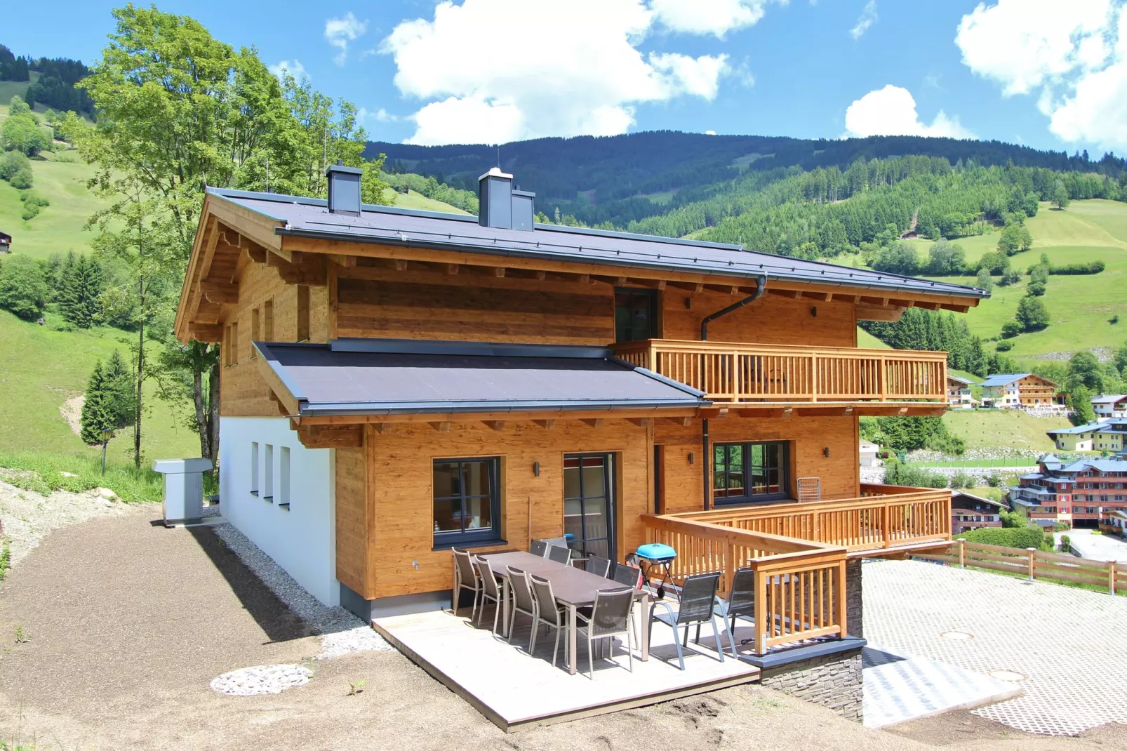 Chalet Susanna-Exterior summer