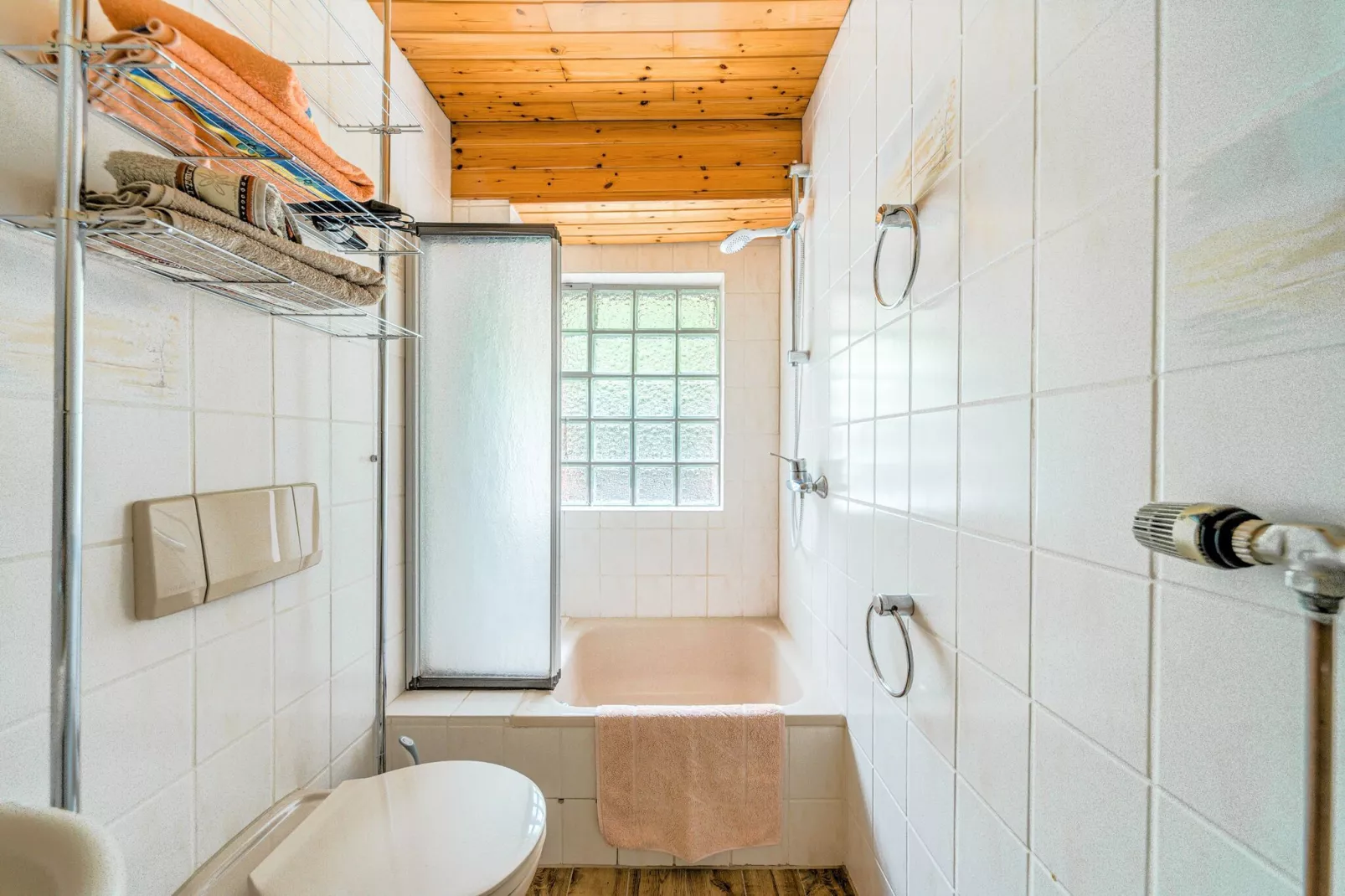 Zorge im Harz-Bathroom