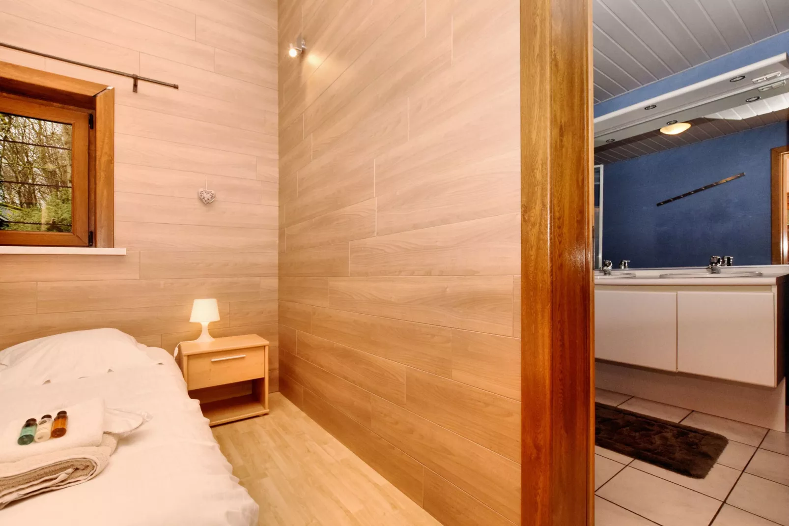 Grand Han-Bedroom