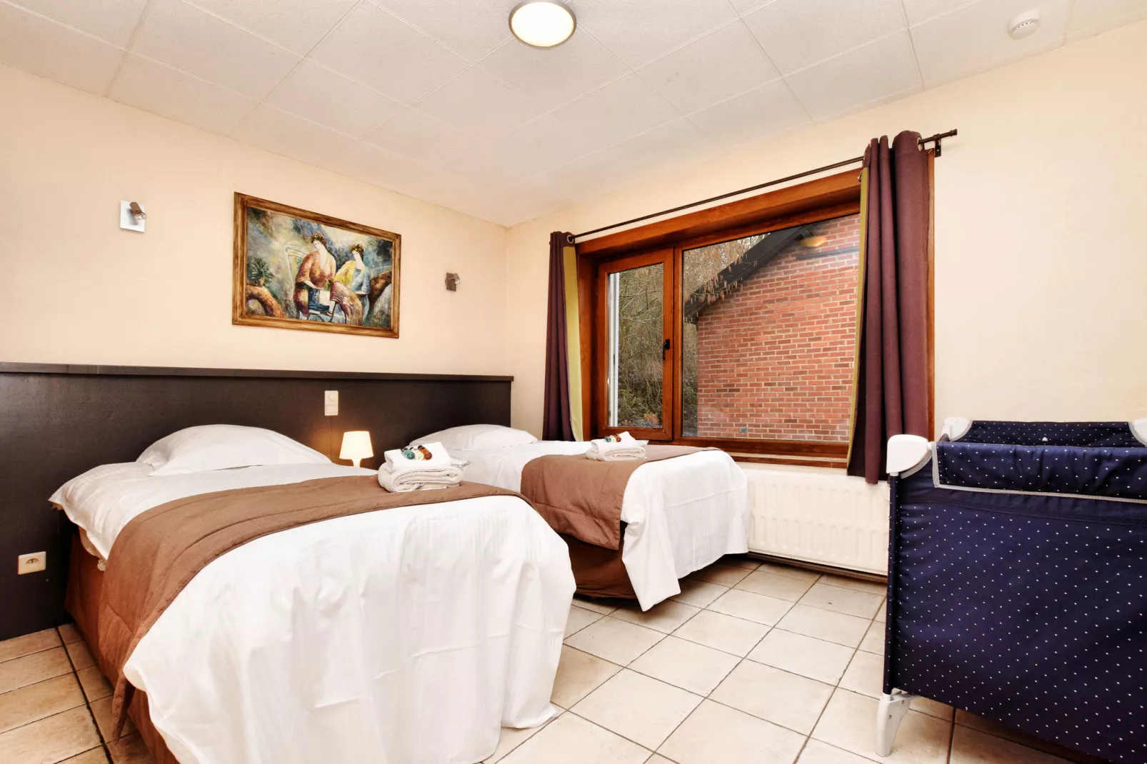 Grand Han-Bedroom