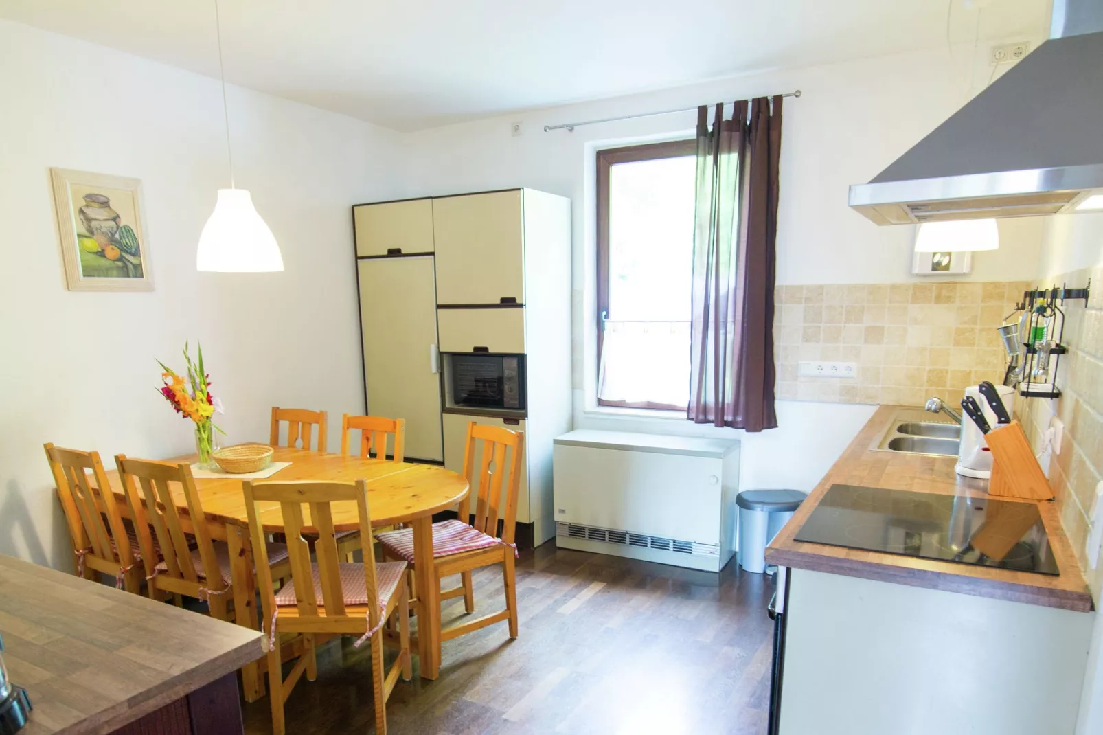 Auf der alten Hofreite-Kitchen