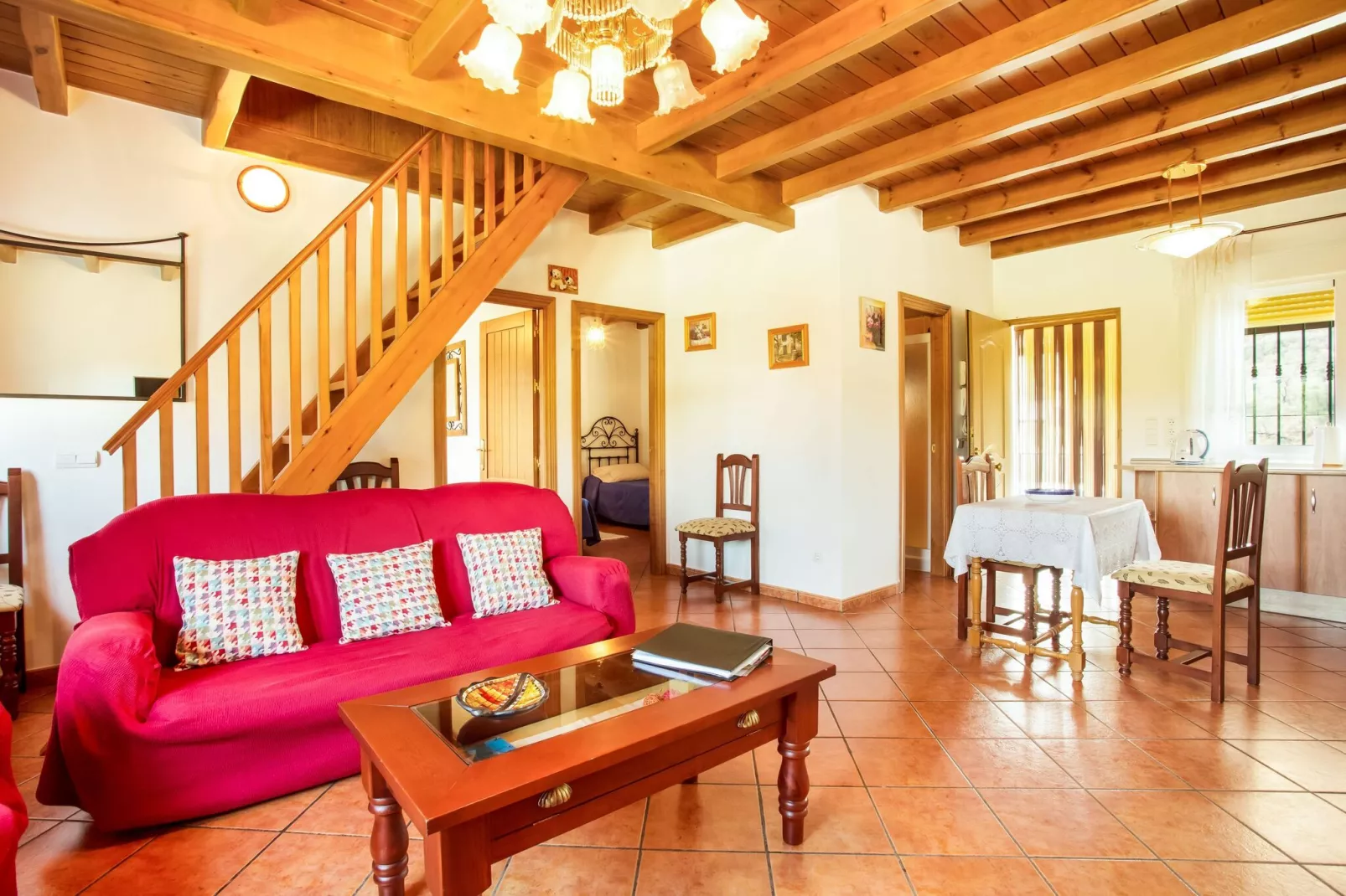 La Vista-Living room