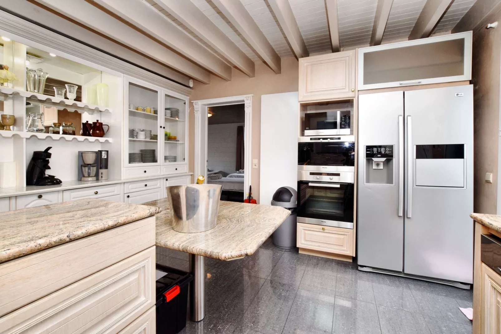 Villa Belle Vue-Kitchen