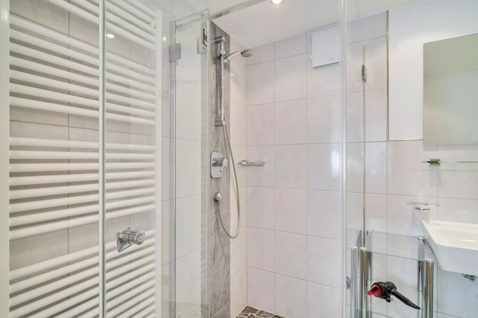 Arosa-Bathroom