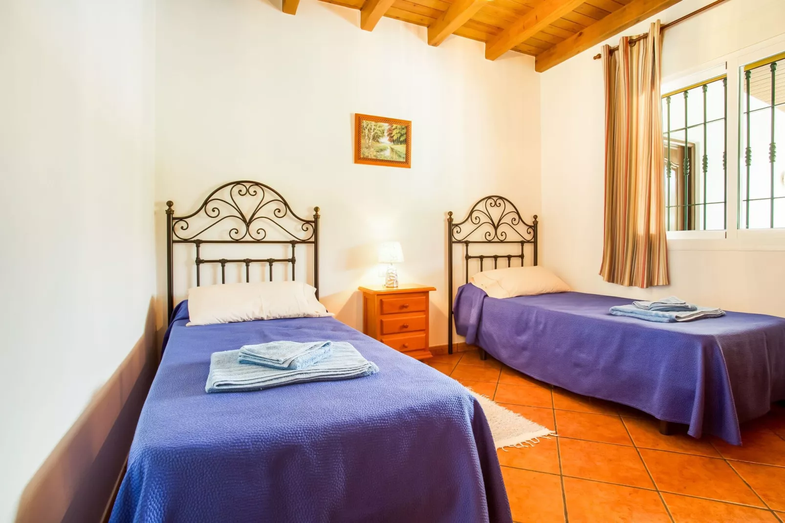 La Vista-Bedroom