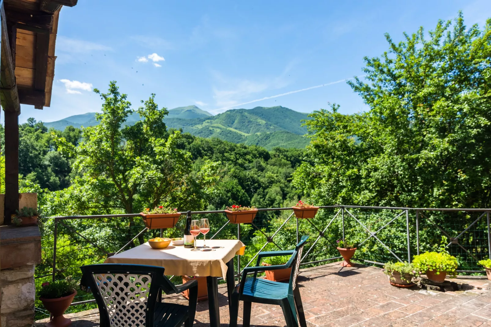 Lupo-Terrace balcony