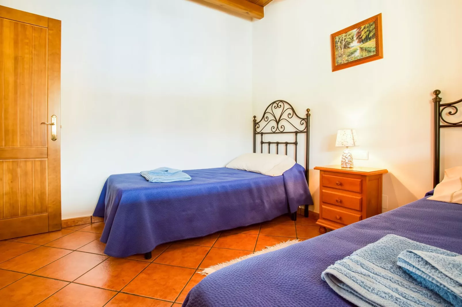 La Vista-Bedroom
