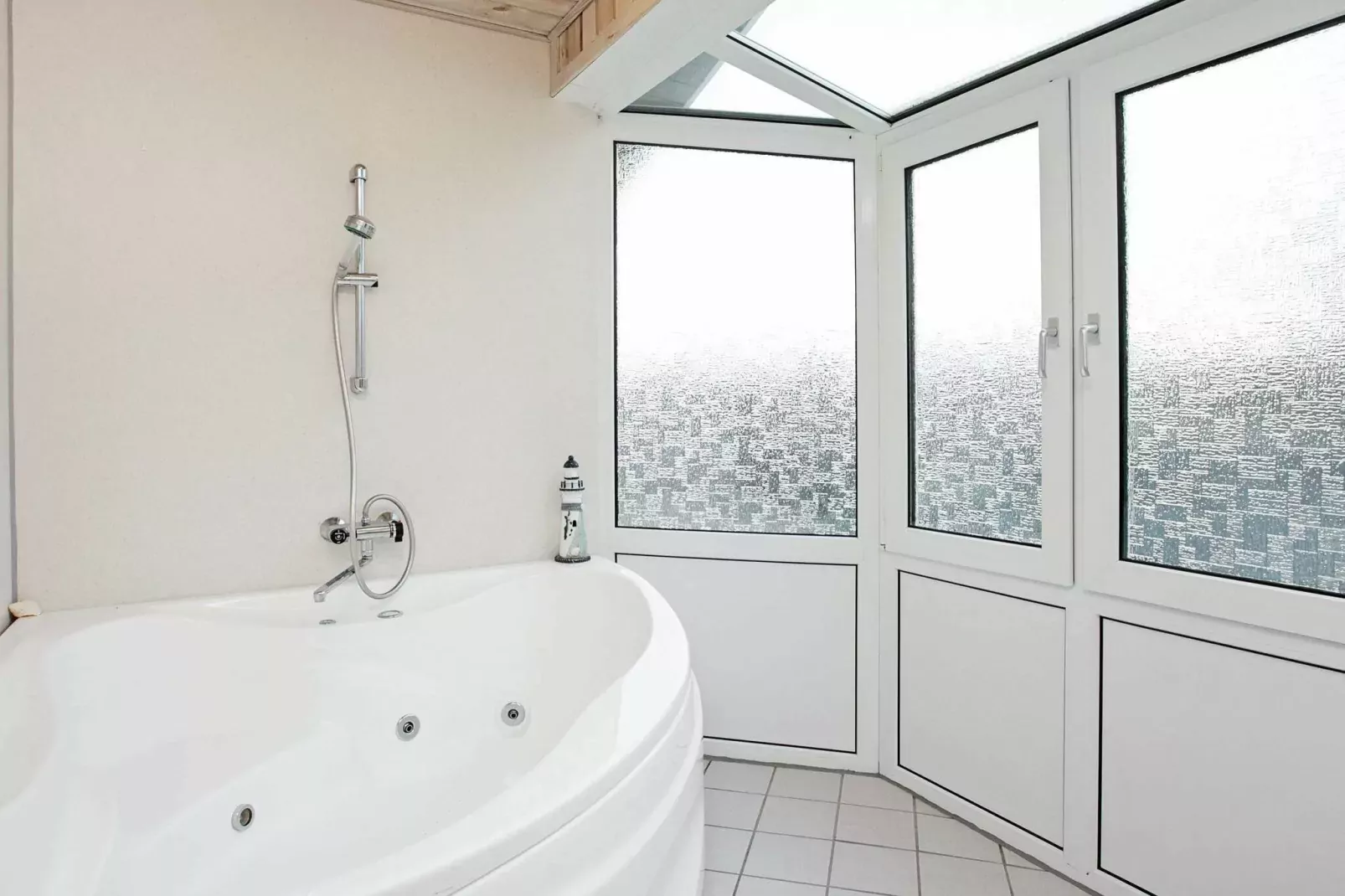 9 Personen Ferienhaus in Løkken-By Traum-Wellnessbereich