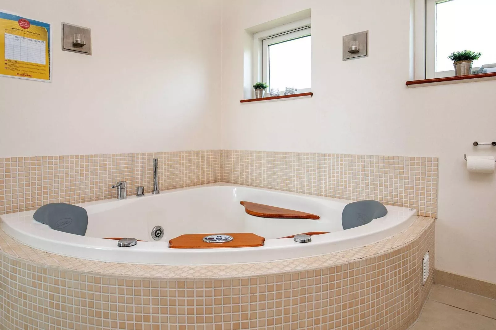 8 person holiday home in Lemvig-By Traum-Spa