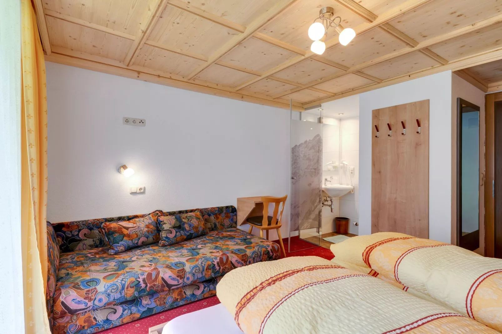 Sophie-Bedroom