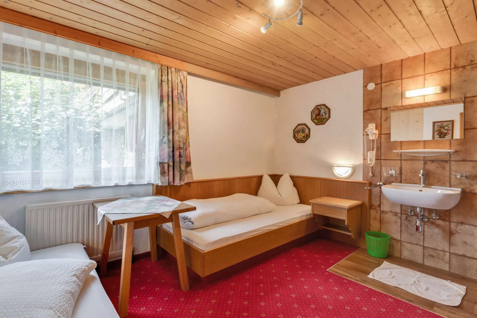 Sophie-Bedroom