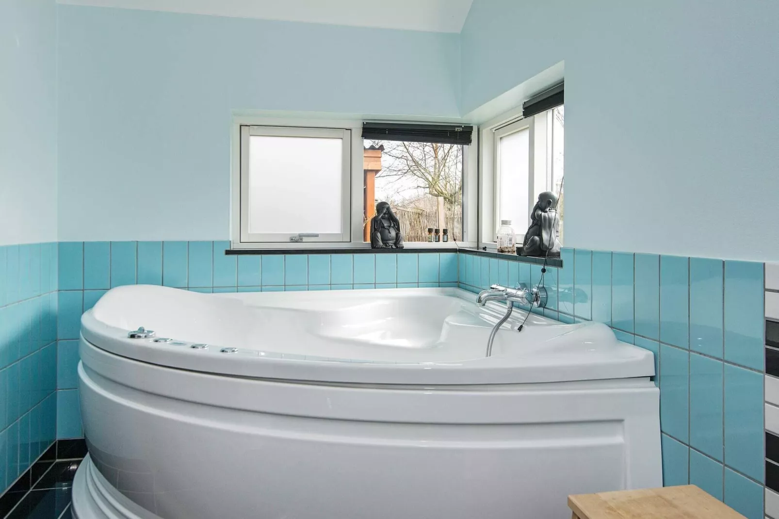 8 person holiday home in Glesborg-Spa