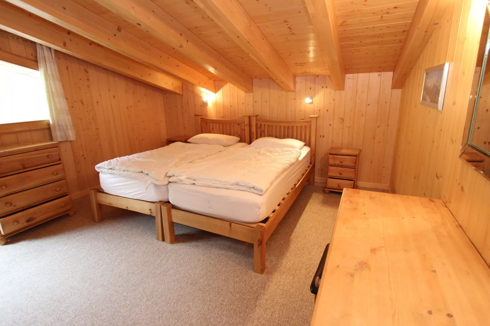 Charmille-Bedroom