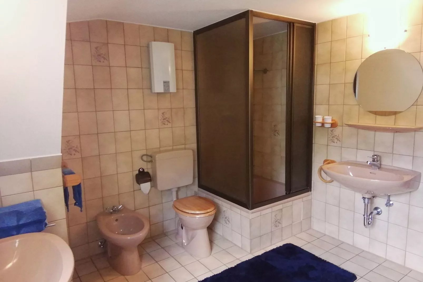 Haus Tori-Bathroom