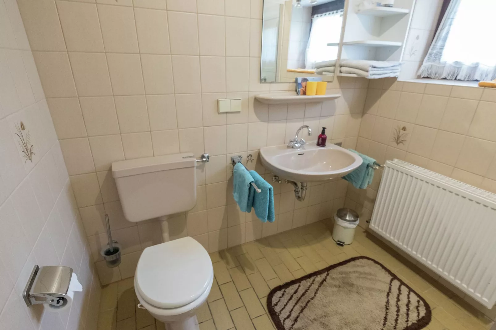 Am Berg-Bathroom