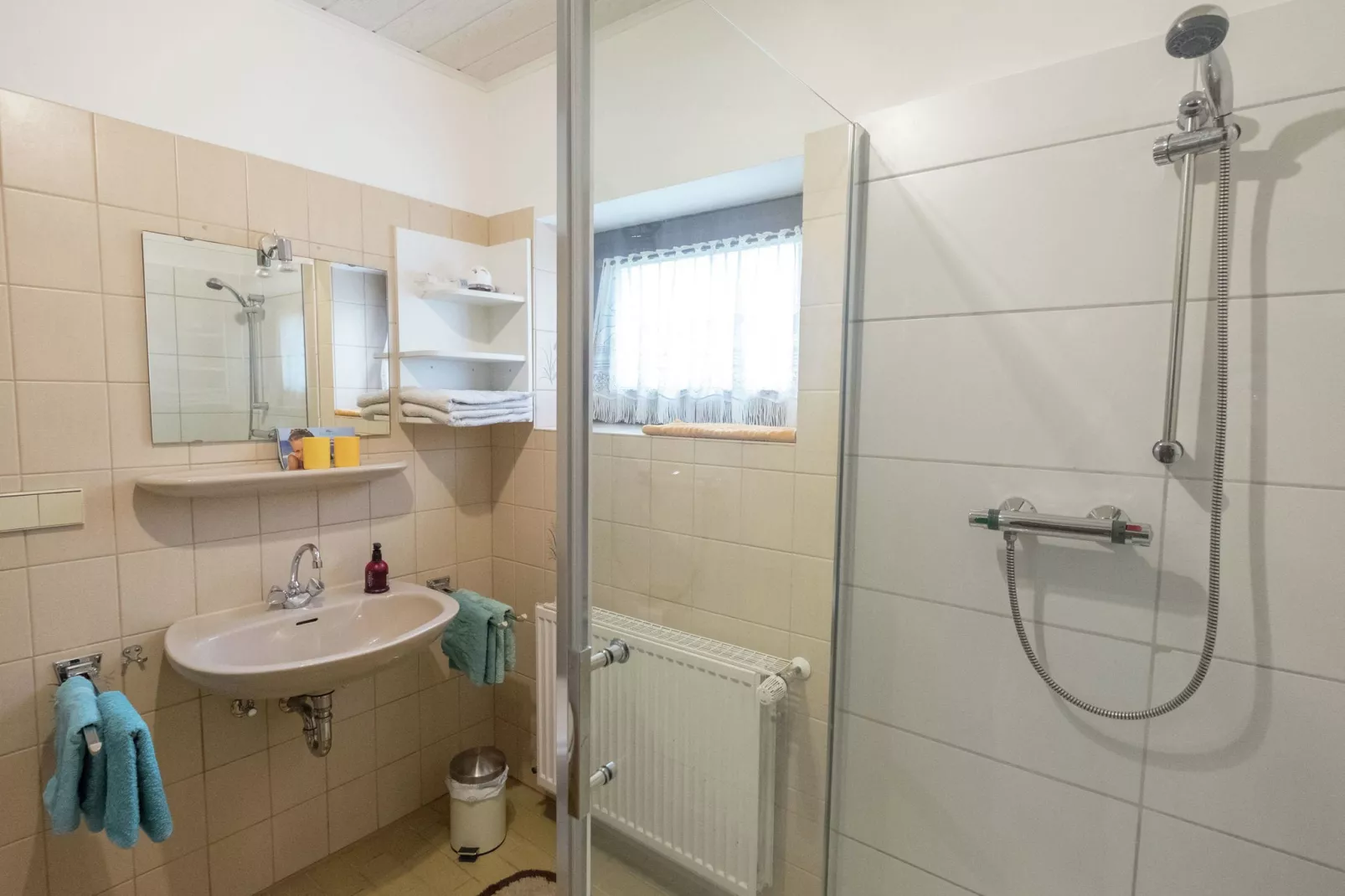 Am Berg-Bathroom
