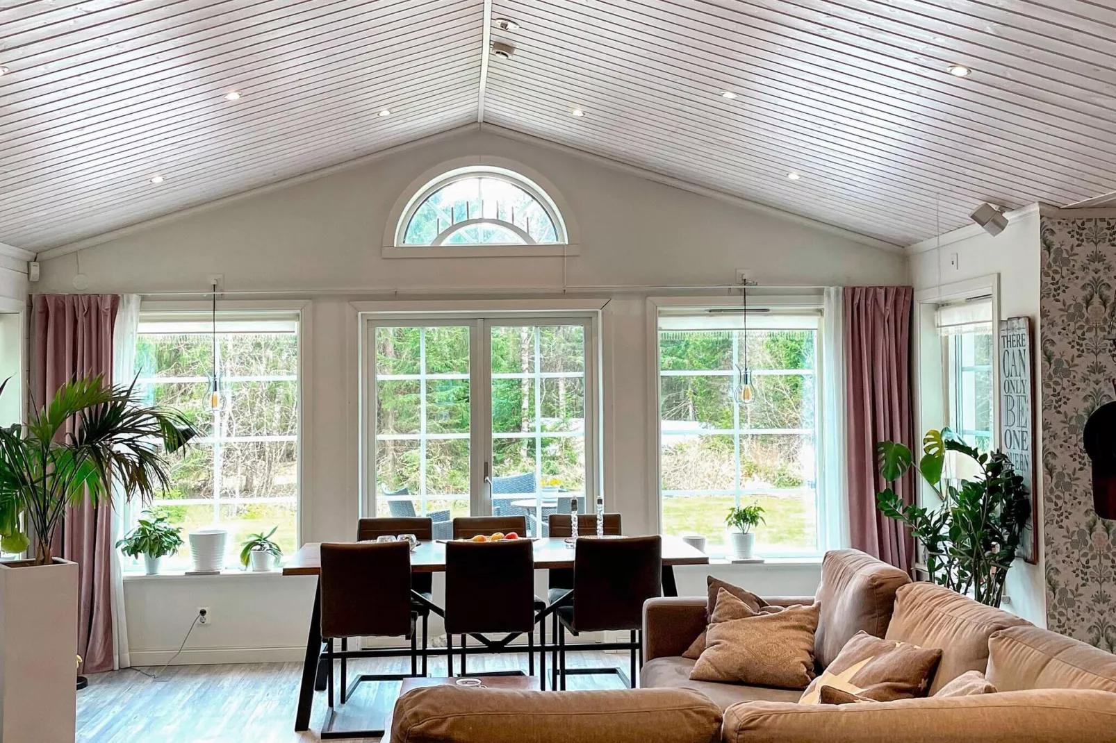 5 person holiday home in ULRICEHAMN-By Traum-Indoor