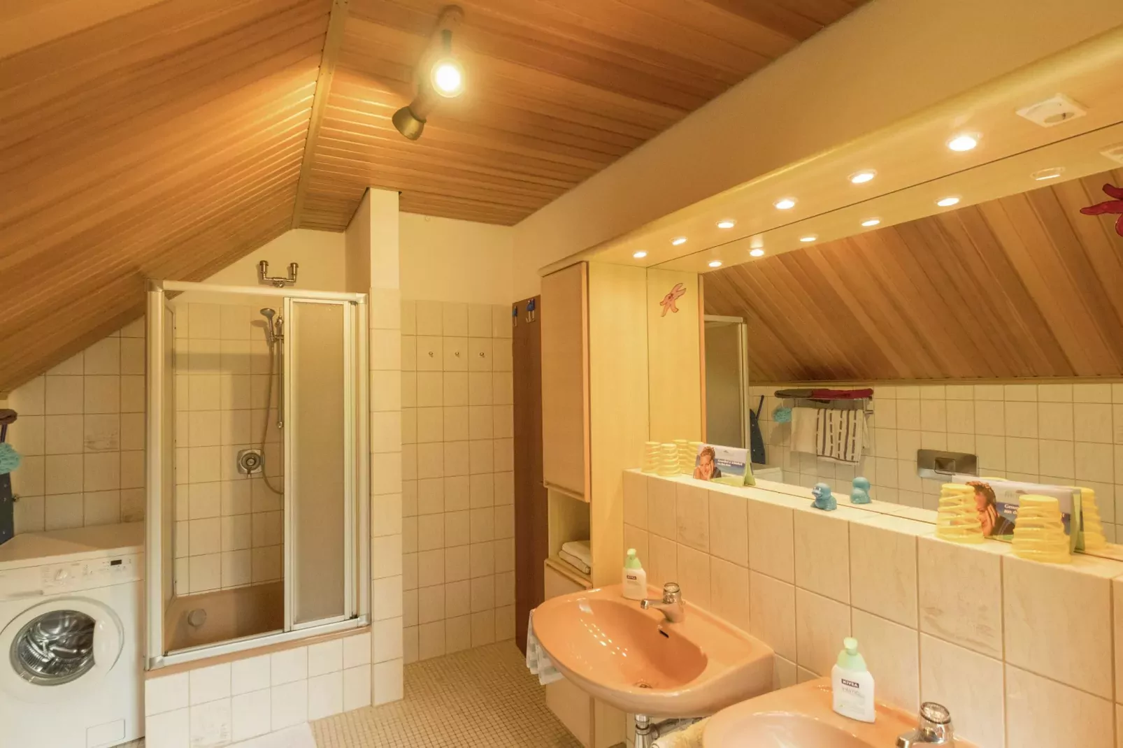 Am Berg-Bathroom