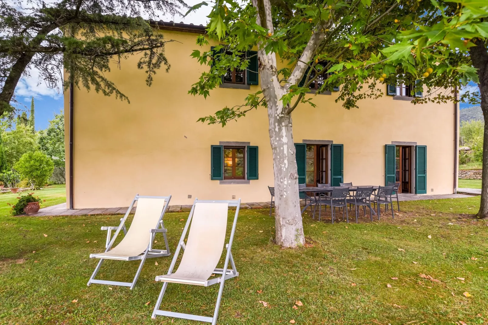 Villa San Pietro-Exterior summer
