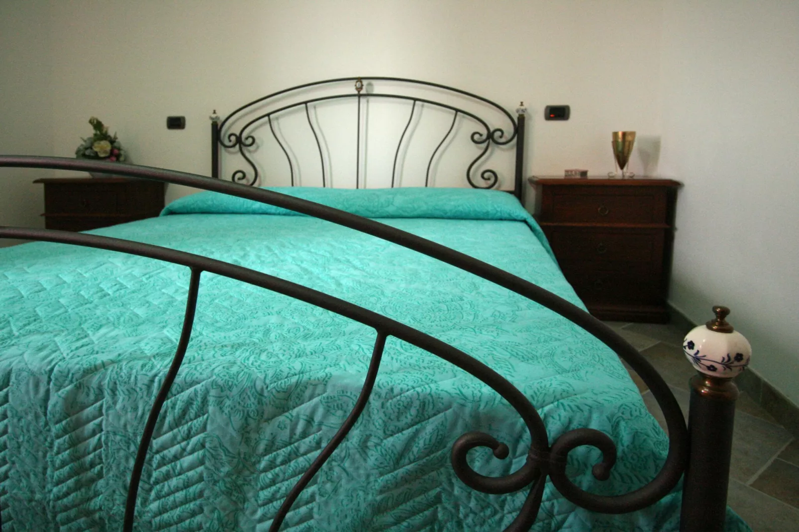 Raggio Un Posto al Sole-Bedroom