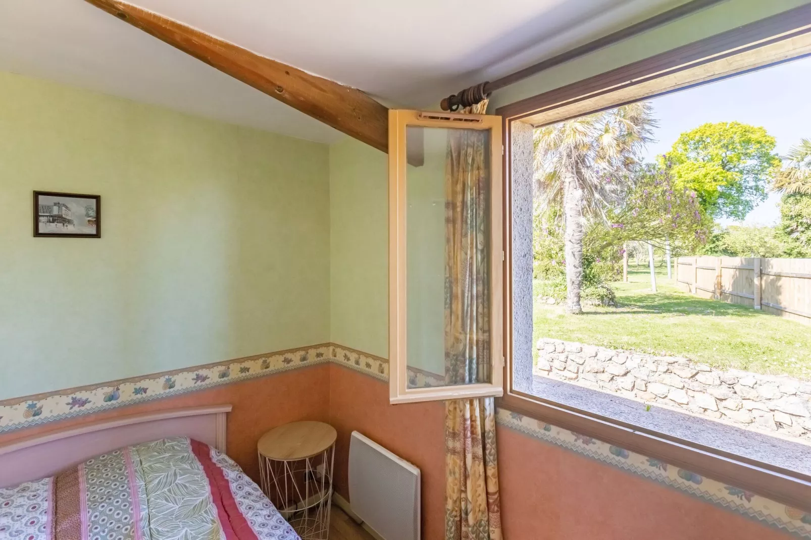 Maison de vacances Montaigu la Brisette-Vue d'été