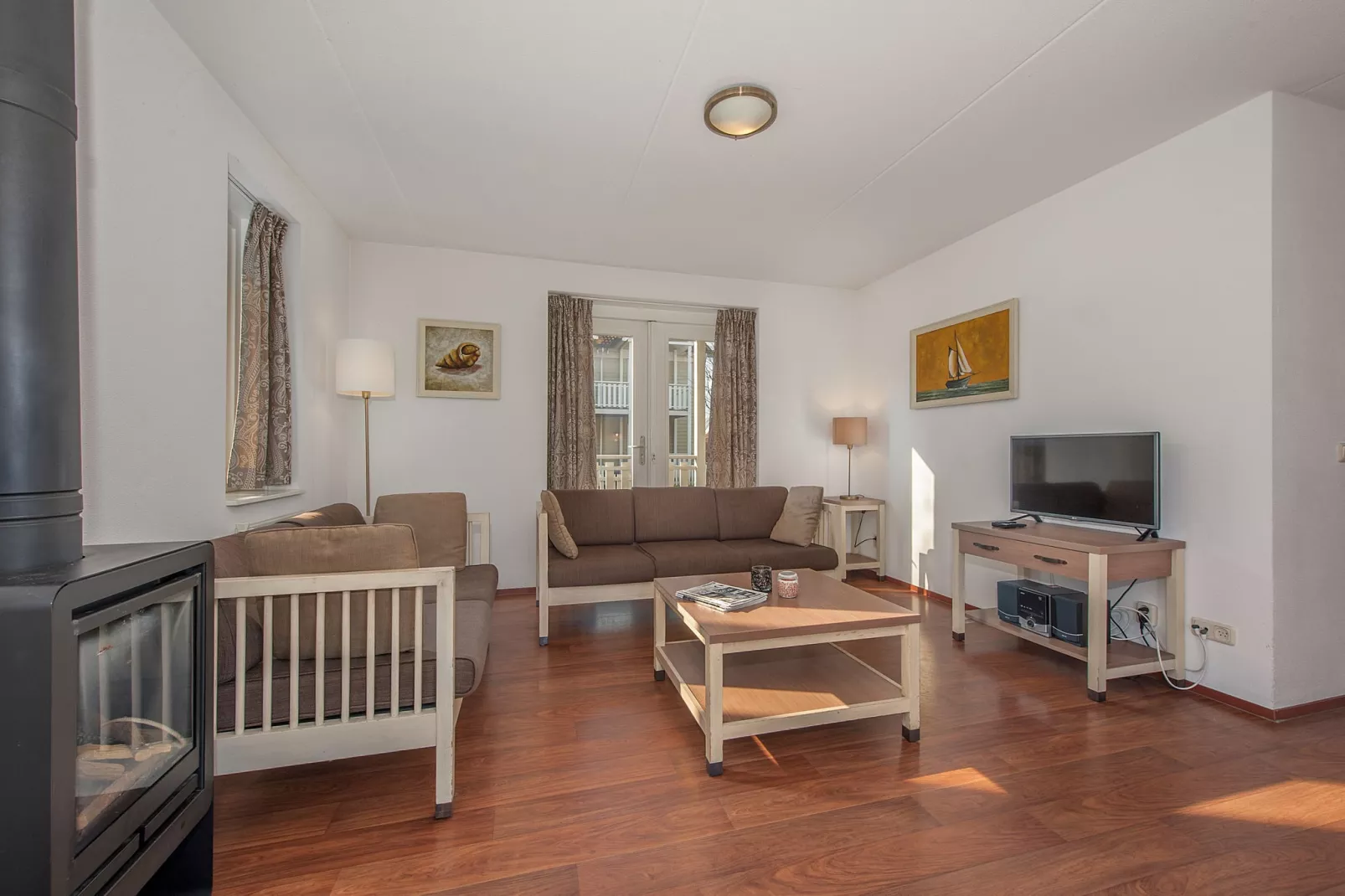 Aquadelta 13-Living room