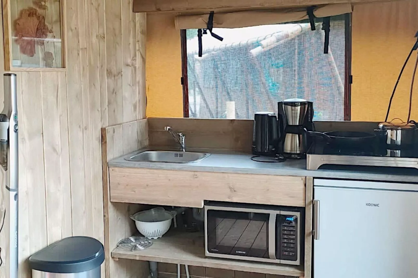 Vakantiepark Molengroet 16-Kitchen