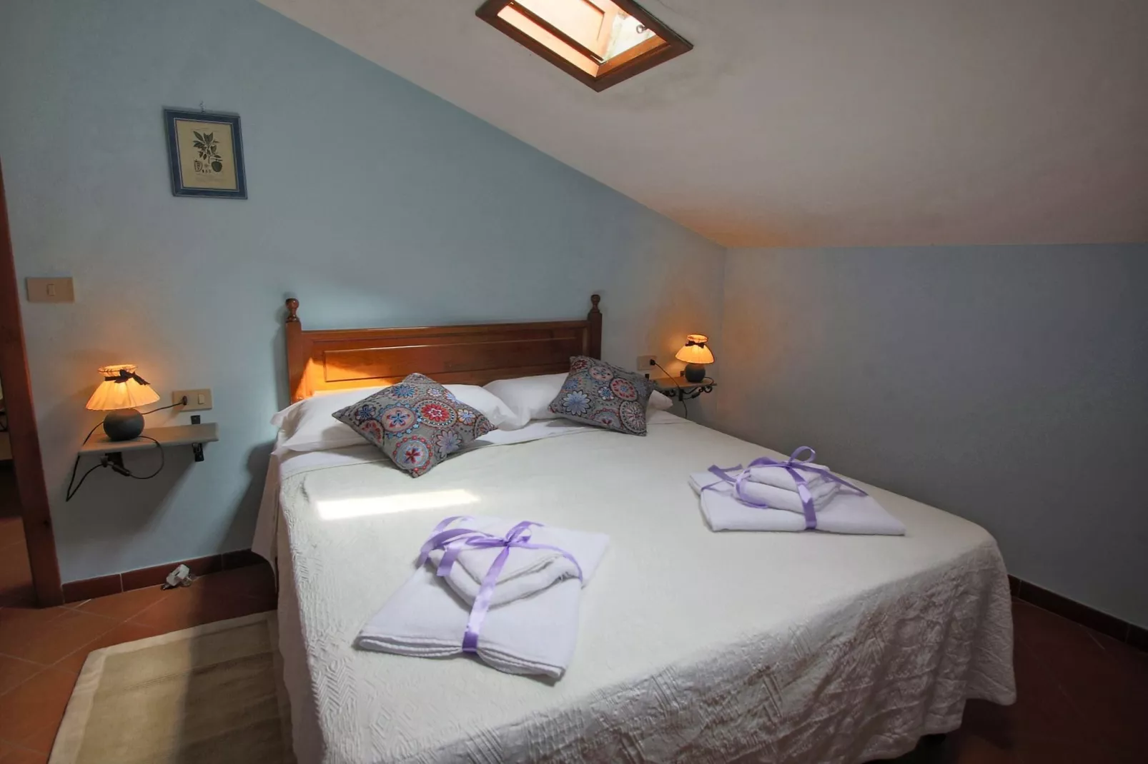 Camillo-Bedroom