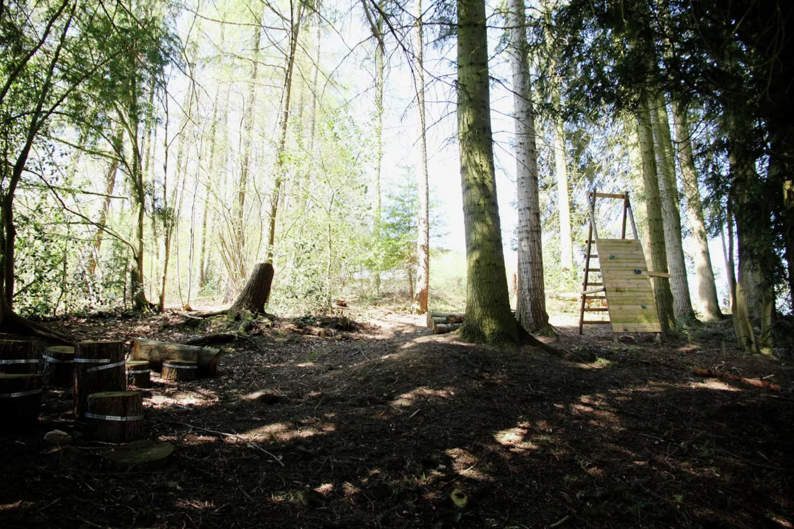 Renardmont-Einrichtungen